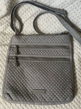 Vera Bradley Quilted Gray Crossbody Messenger